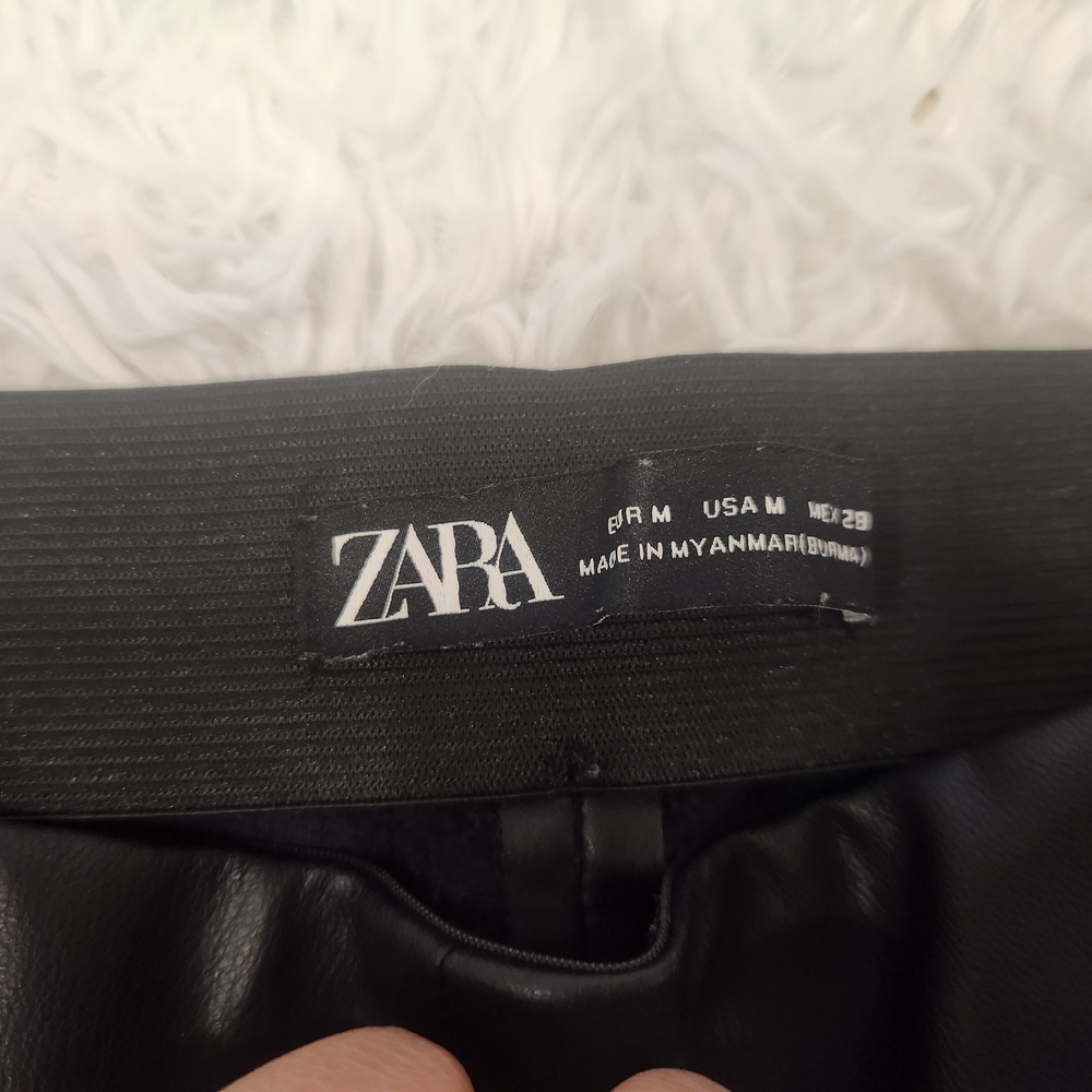 Zara Black Leather Look Trousers - Picture 5 of 7